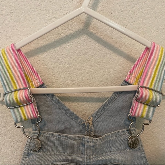 OshKosh Overall Shorts with Rainbow Straps, Sz 2T - Picture 3 of 6